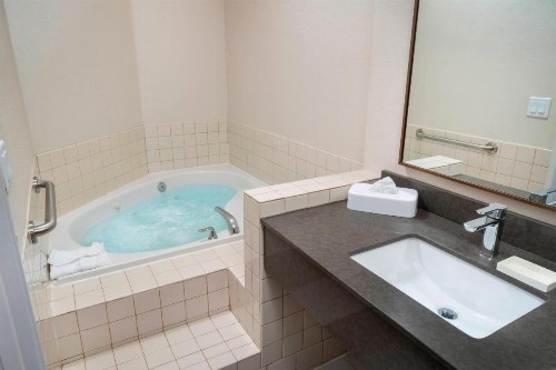 Fairfield Inn & Suites Bend Downtown - image 19