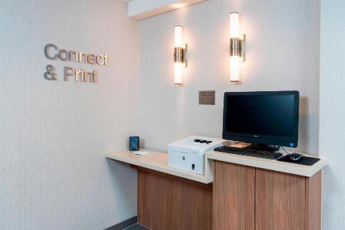Fairfield Inn & Suites Bend Downtown - image 5