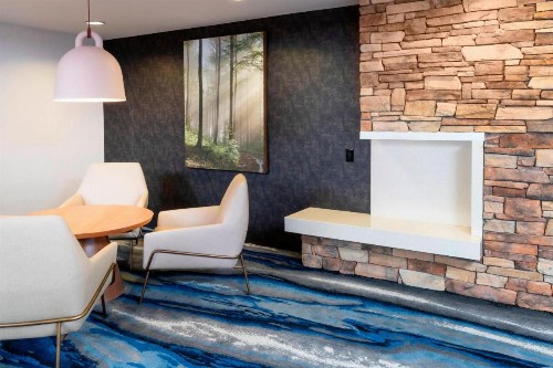 Fairfield Inn & Suites Bend Downtown - image 7