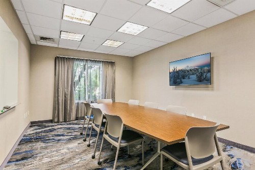 Fairfield Inn & Suites Bend Downtown - image 9