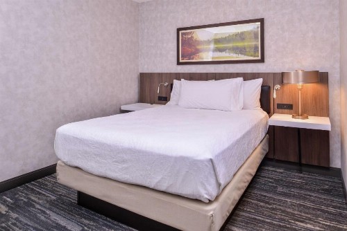 Hilton Garden Inn Bend - image 33