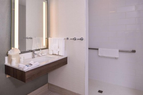 Hilton Garden Inn Bend - image 44