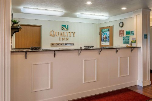 Quality Inn Bend - image 17