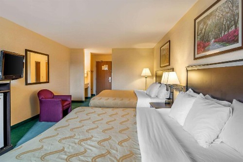 Quality Inn Bend - image 26