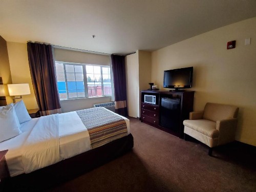 Country Inn & Suites by Radisson Bend OR - image 46