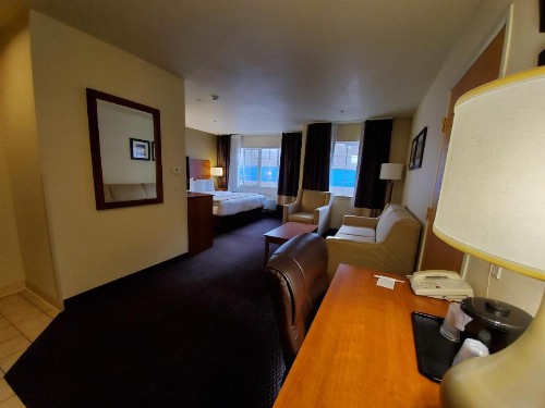 Country Inn & Suites by Radisson Bend OR - image 49
