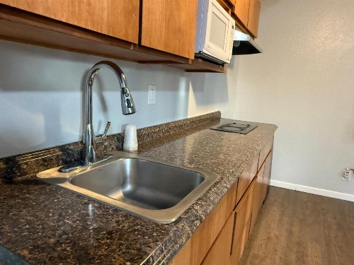 Budget Inn Bend - image 31