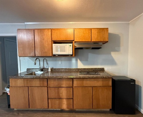 Budget Inn Bend - image 38