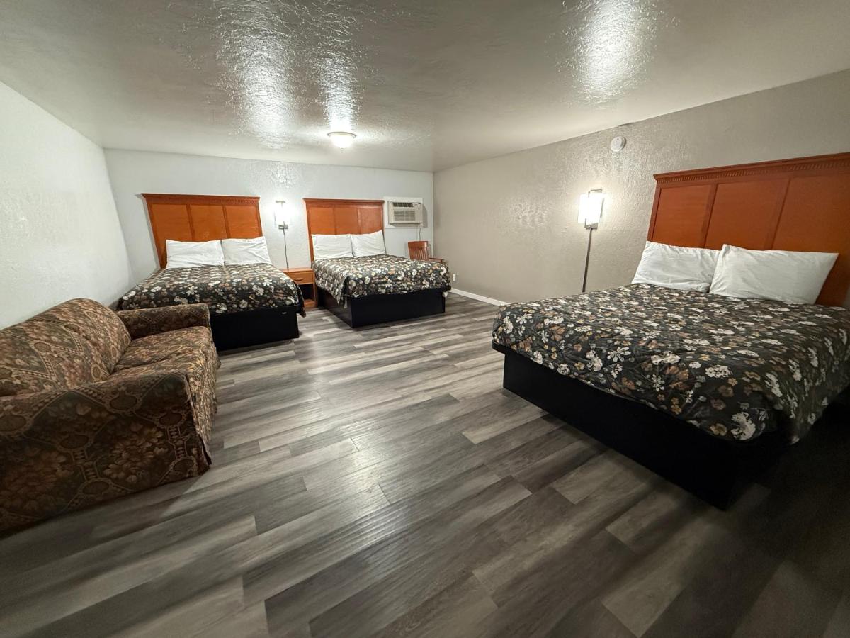 Budget Inn Bend - image 5