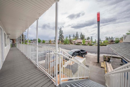 Budget Inn Bend - image 8
