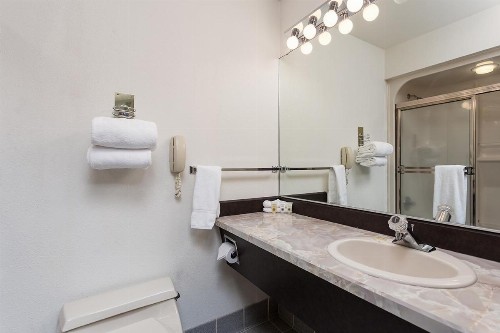 Shilo Inn Suites Hotel - Bend - image 27