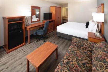 Red Lion Inn & Suites Deschutes River - Bend - image 8