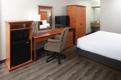 Red Lion Inn & Suites Deschutes River - Bend - image 9