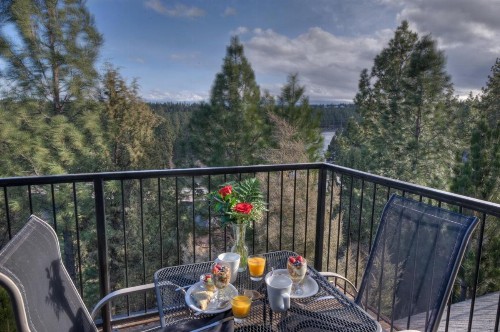Pine Ridge Inn - image 24