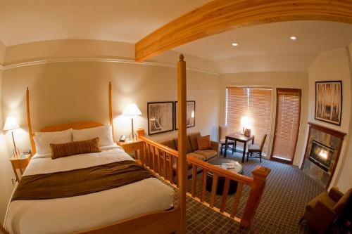 Pine Ridge Inn - image 29