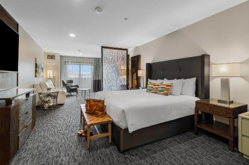 Oxford Hotel Bend - image 44
