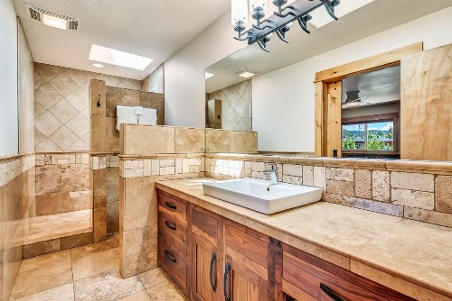 Wall Street Suites - image 22