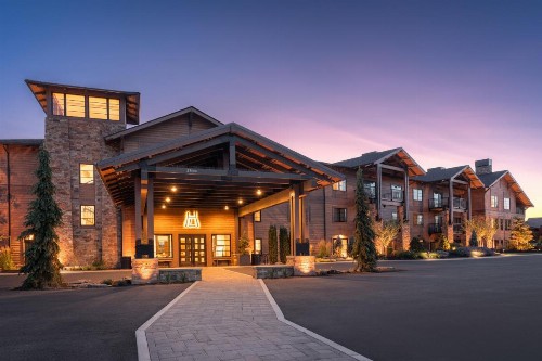 Pronghorn Resort - image 1