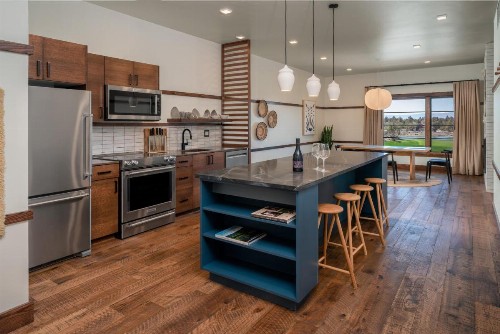 Pronghorn Resort - image 10