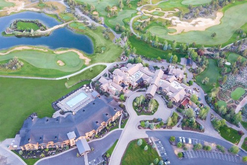 Pronghorn Resort - image 29