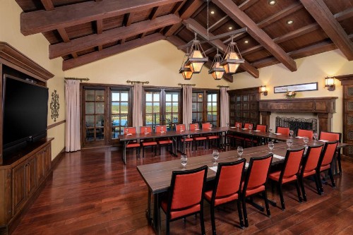 Pronghorn Resort - image 33