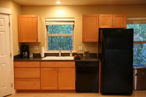 Downtowner-AC-2BR/1BA - image 6