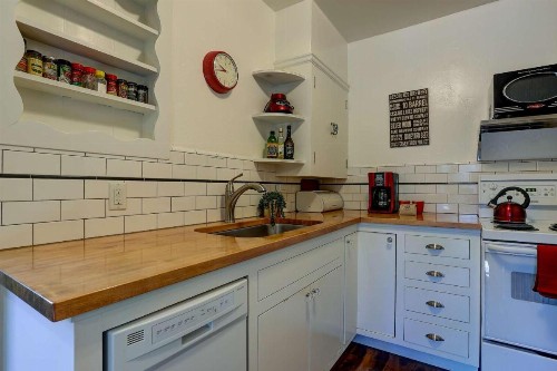 Drake Cottage 473 - image 3