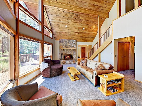 River Hideaway With Boat Slip Kayaks & Hot Tub Home - image 8