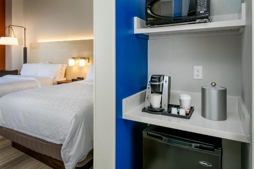 Holiday Inn Express & Suites - Bend South an IHG Hotel - image 50