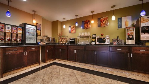 Best Western Plus Heritage Inn - image 23
