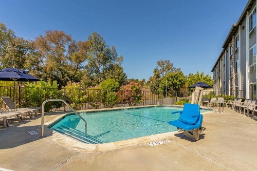 Best Western Plus Heritage Inn - image 46