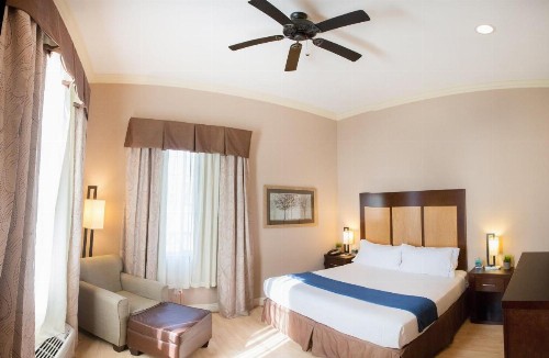 Holiday Inn Express Benicia an IHG Hotel - image 16