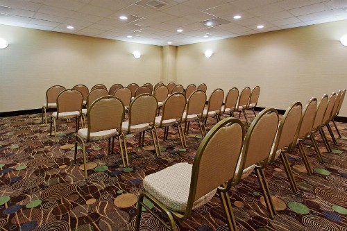 Holiday Inn Express Benicia an IHG Hotel - image 29