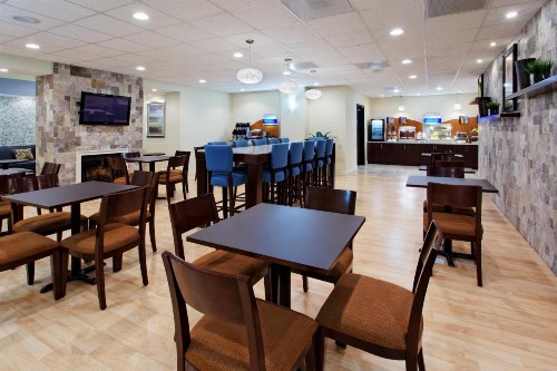 Holiday Inn Express Benicia an IHG Hotel - image 31
