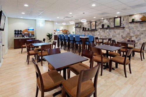 Holiday Inn Express Benicia an IHG Hotel - image 7