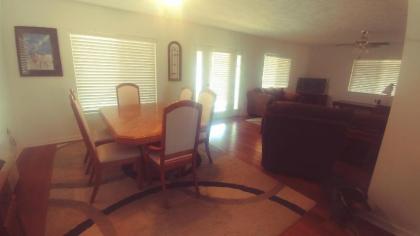 Guest House - image 5