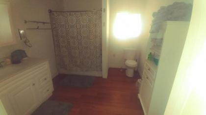 Guest House - image 7