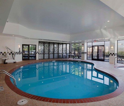 DoubleTree Suites by Hilton Bentonville - image 38