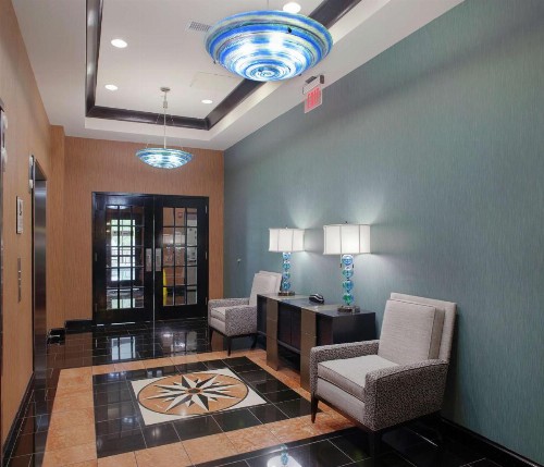 DoubleTree Suites by Hilton Bentonville - image 45