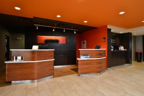 Courtyard by Marriott Bentonville - image 3