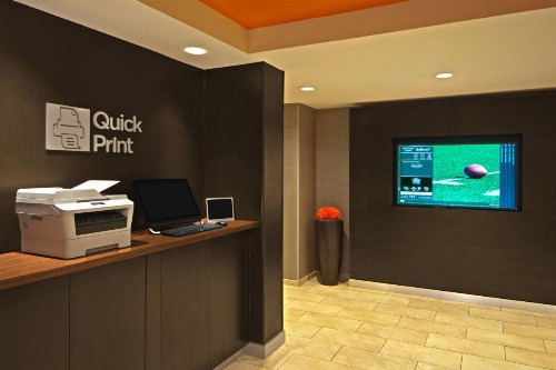 Courtyard by Marriott Bentonville - image 8