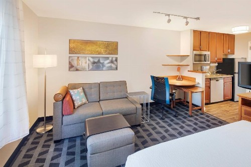 TownePlace Suites by Marriott Bentonville Rogers - image 12