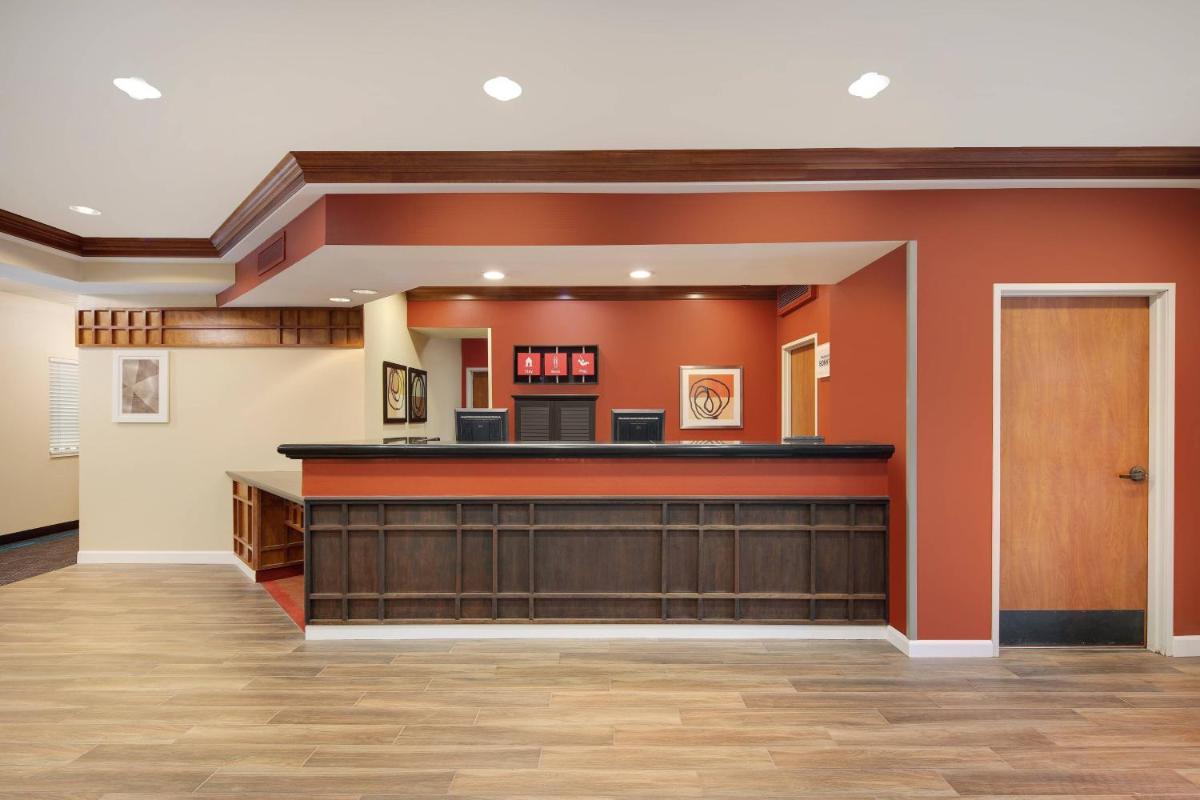 TownePlace Suites by Marriott Bentonville Rogers - image 5