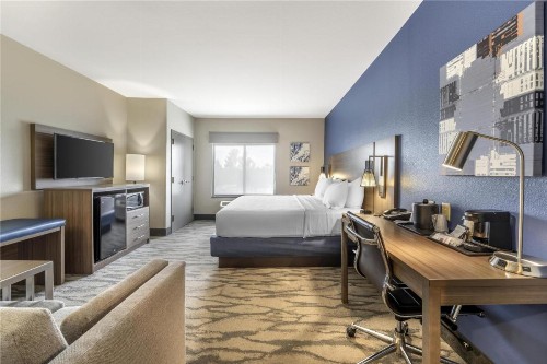 Best Western Plus Castlerock Inn & Suites - image 23