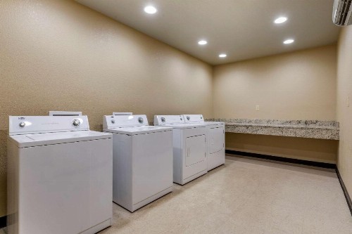 Comfort Inn Bentonville - image 21