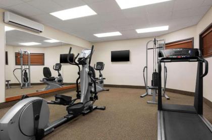 Wingate by Wyndham Bentonville - image 13