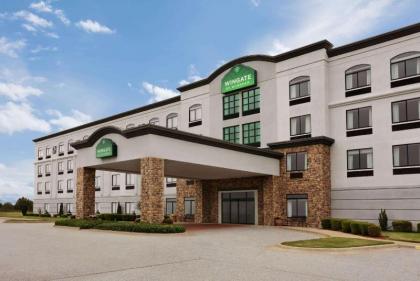 Wingate by Wyndham Bentonville - image 11