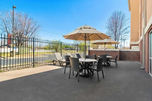 Comfort Suites Bentonville - Rogers - image 6