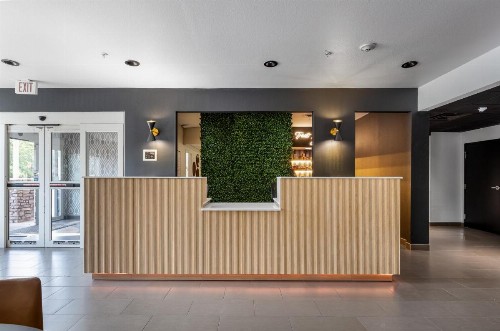 Microtel by Wyndham Bentonville - image 38