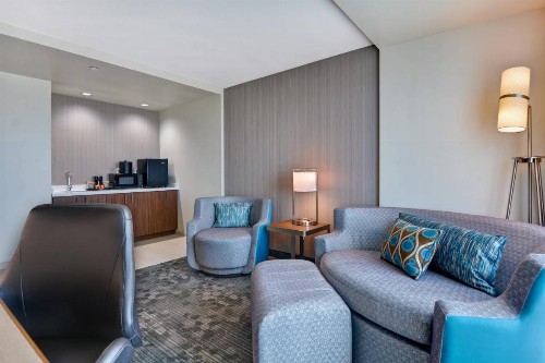 Courtyard by Marriott Bentonville Rogers - image 17